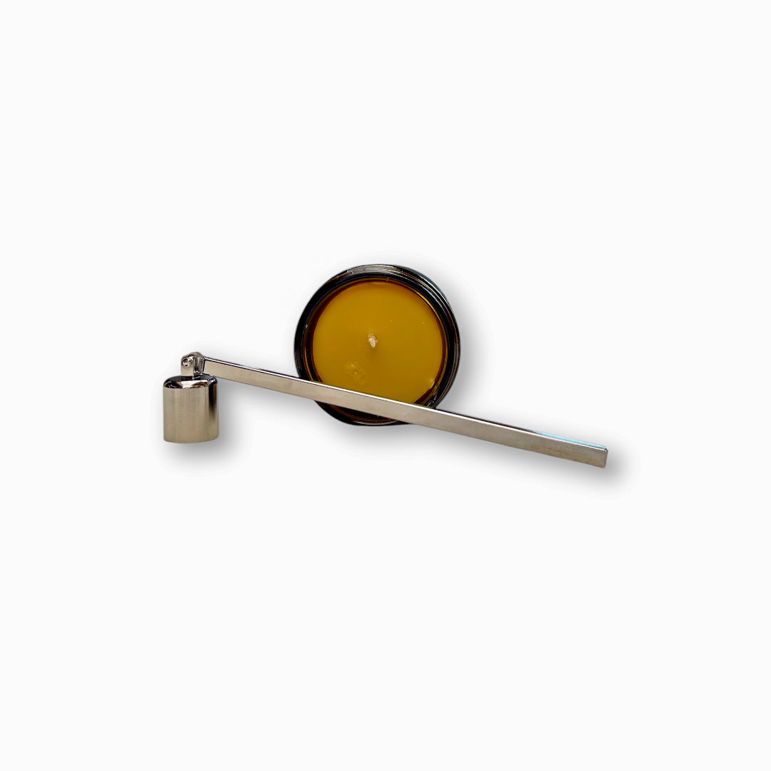 Pack Vela de Cera de Abeja (200g) + Apaga Velas Plateado – Oferta Especial